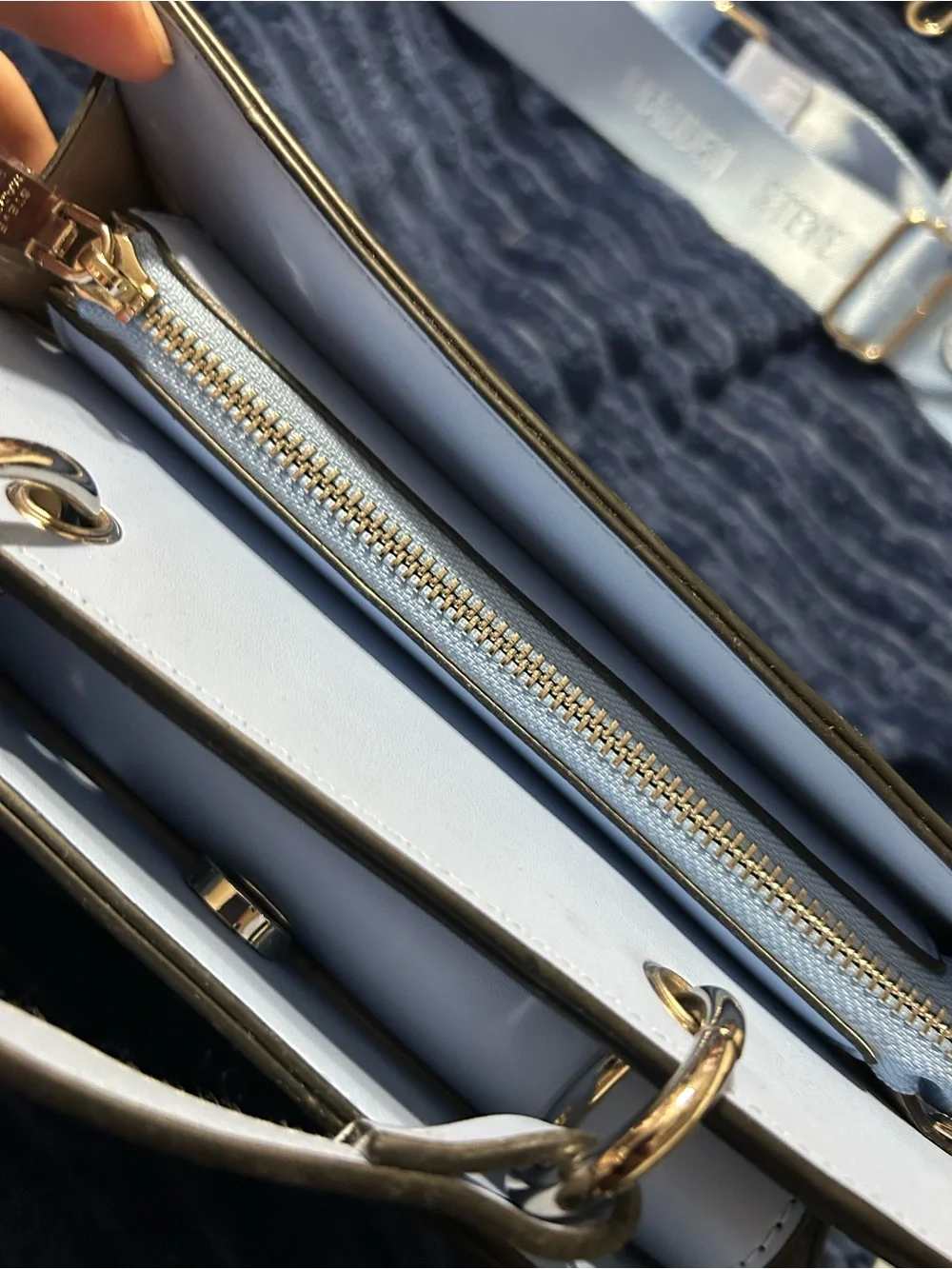 Steve Madden Bevelyn Light Blue Crossbody Bag with Removable Strap - Picture 12 of 14